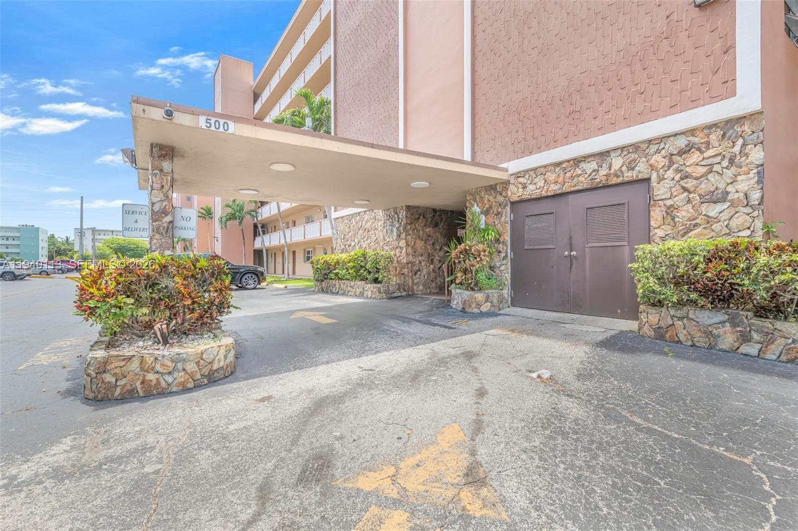 Meadowbrook · #407 in Hallandale Beach - Photo 2