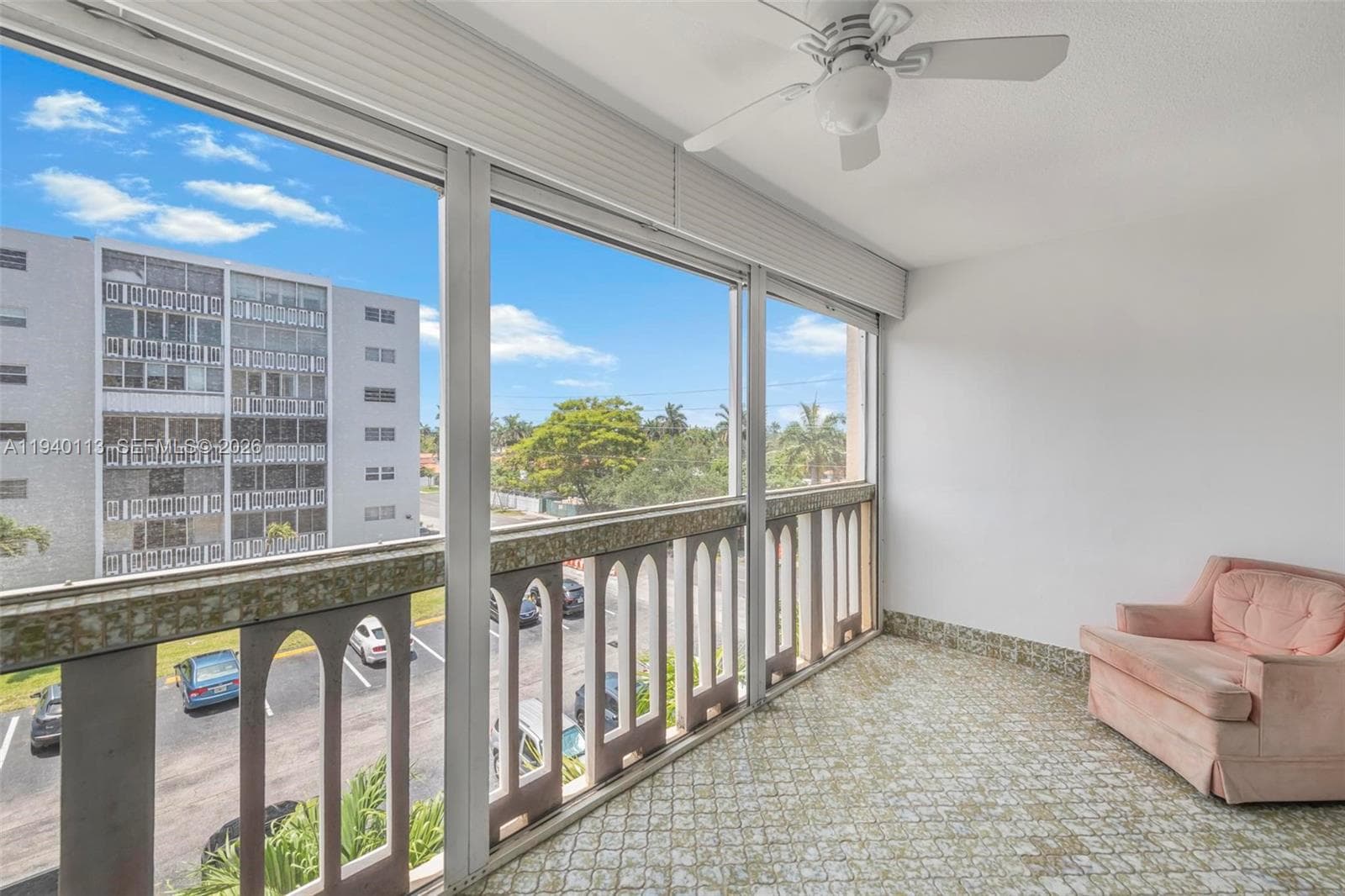 Meadowbrook · #407 in Hallandale Beach - Photo 20