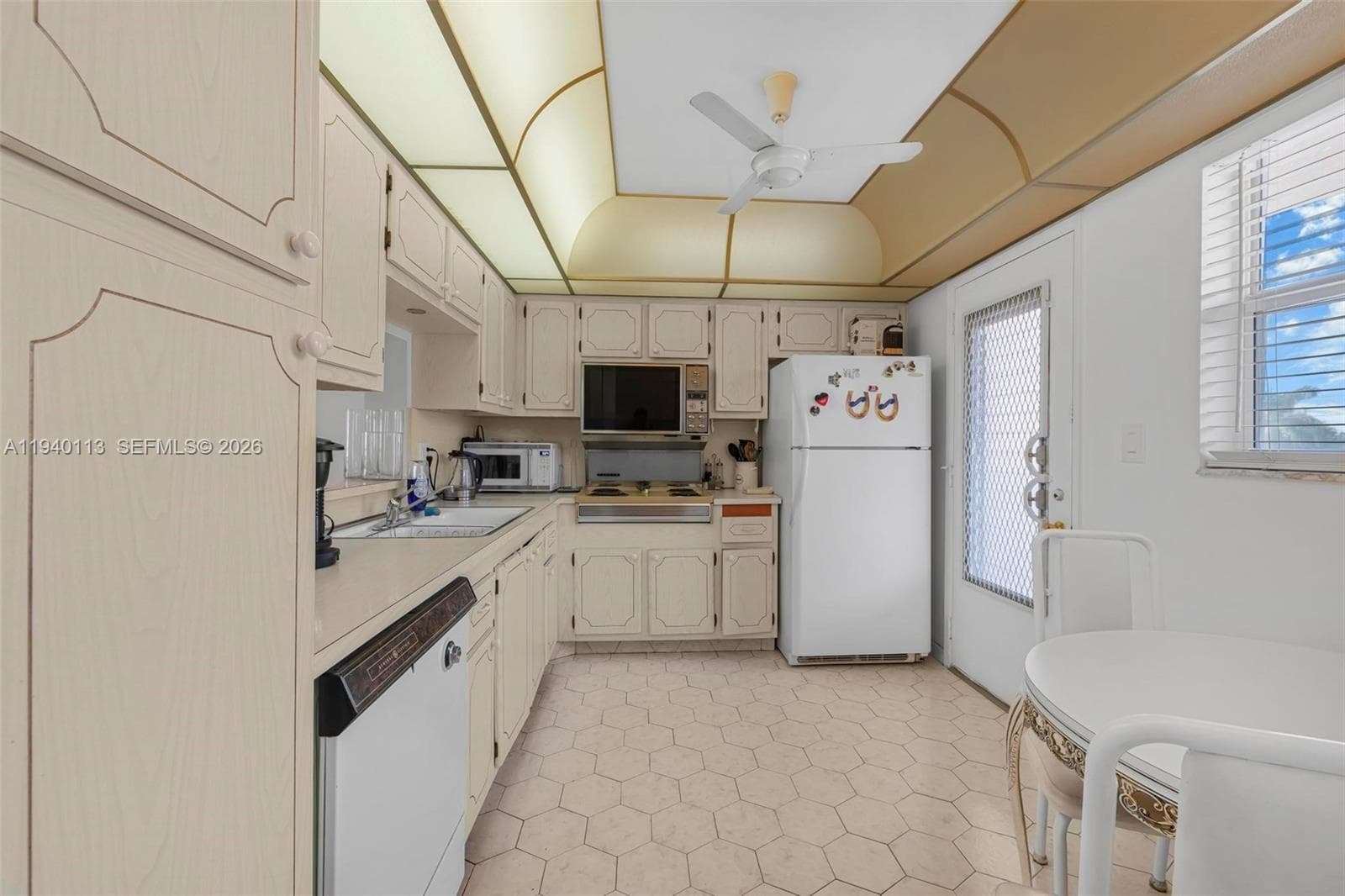 Meadowbrook · #407 in Hallandale Beach - Photo 11