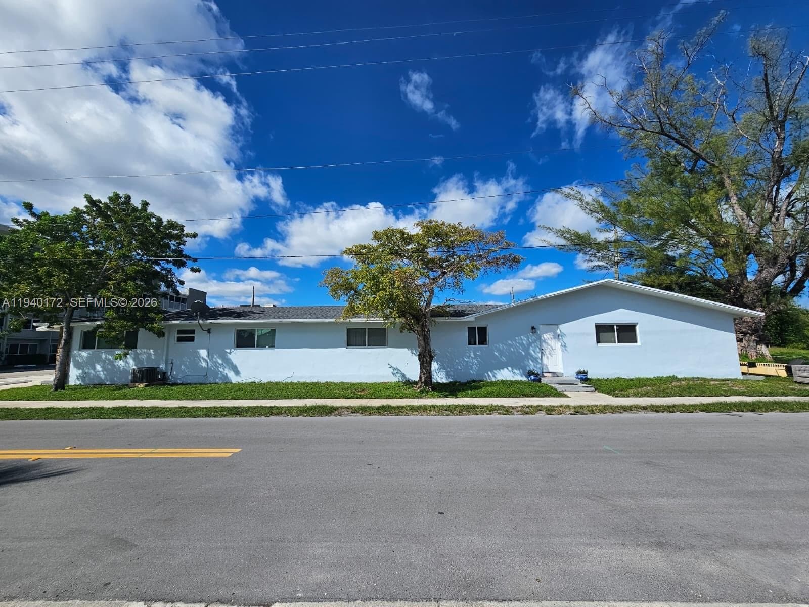 329 Se 2nd St · #1-2 in Hallandale Beach - Photo 1