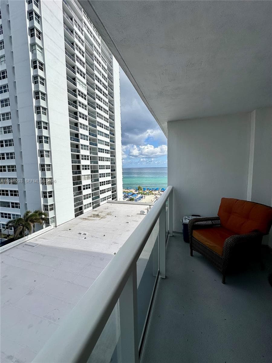 LA MER ESTATES SOUTH COND · #701 in Hallandale Beach - Photo 4