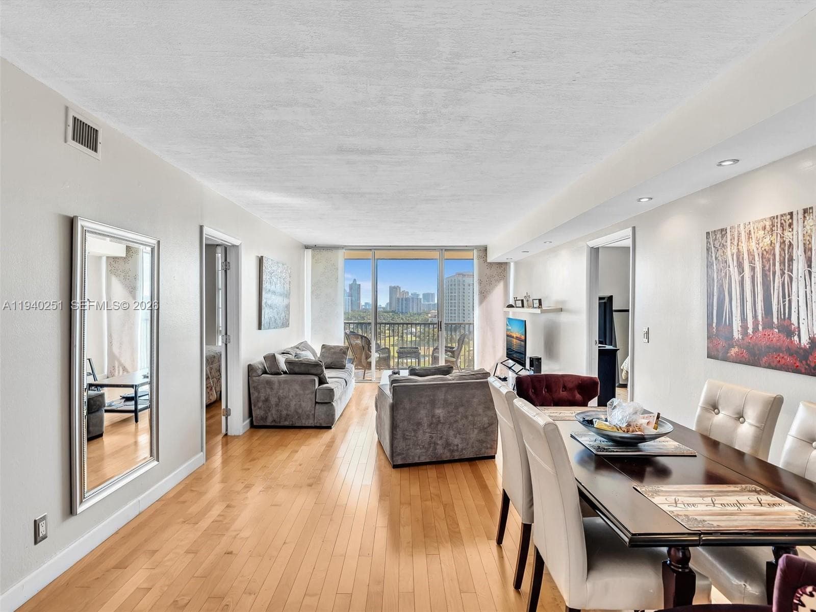 Coronado · #1138 in Aventura - Photo 3