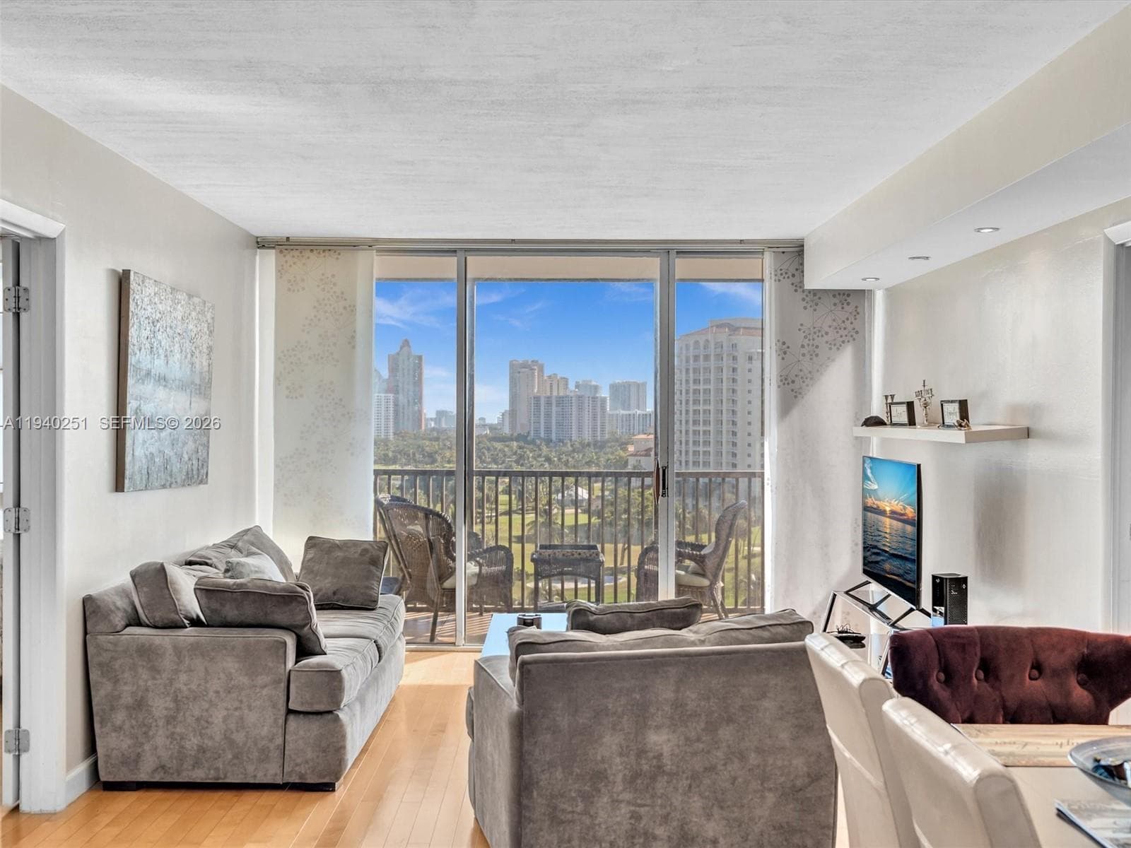 Coronado · #1138 in Aventura - Photo 4