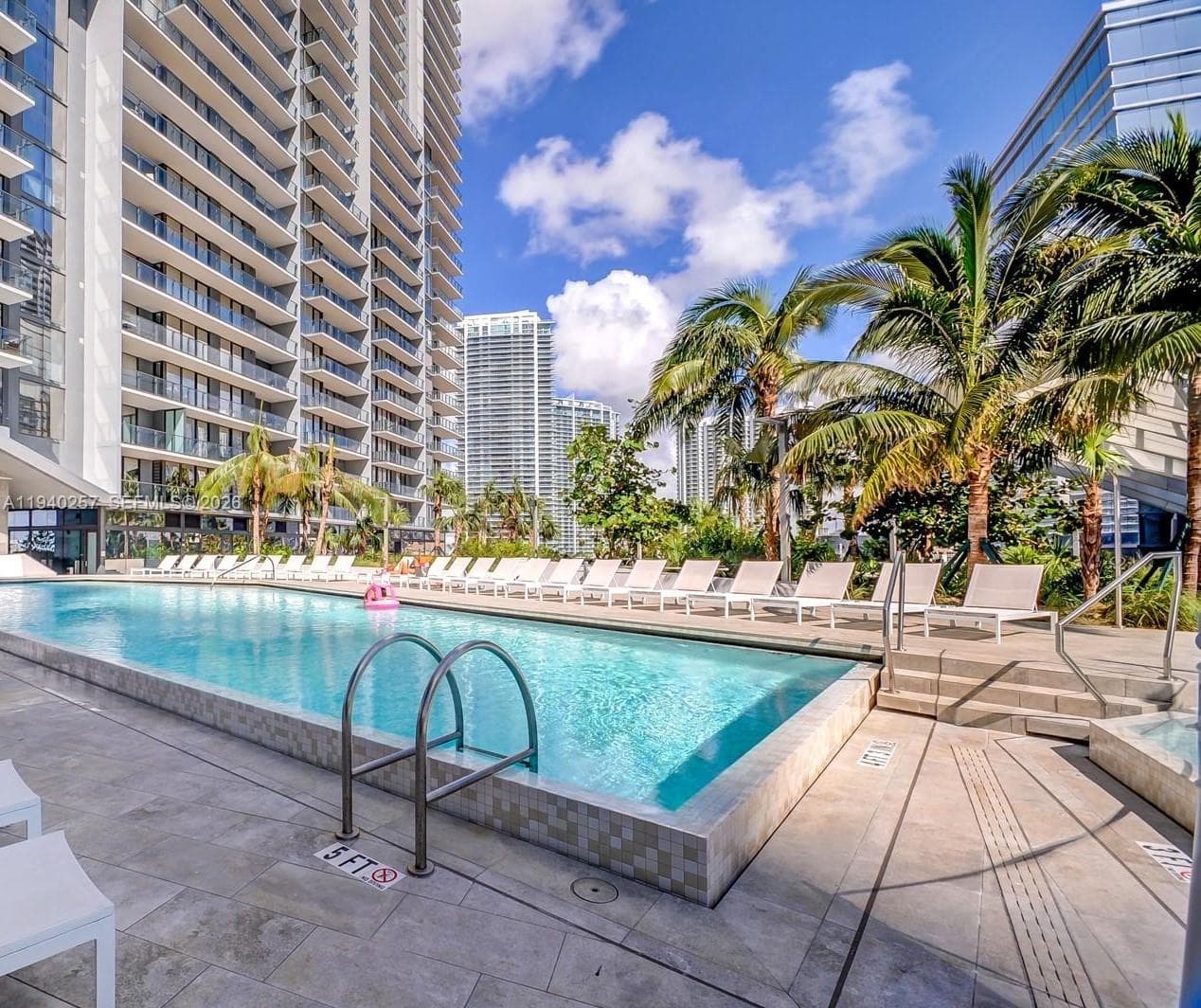 Reach Brickell City Centre · #2410 in Miami - Photo 17
