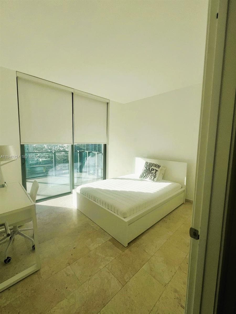 Reach Brickell City Centre · #2410 in Miami - Photo 8