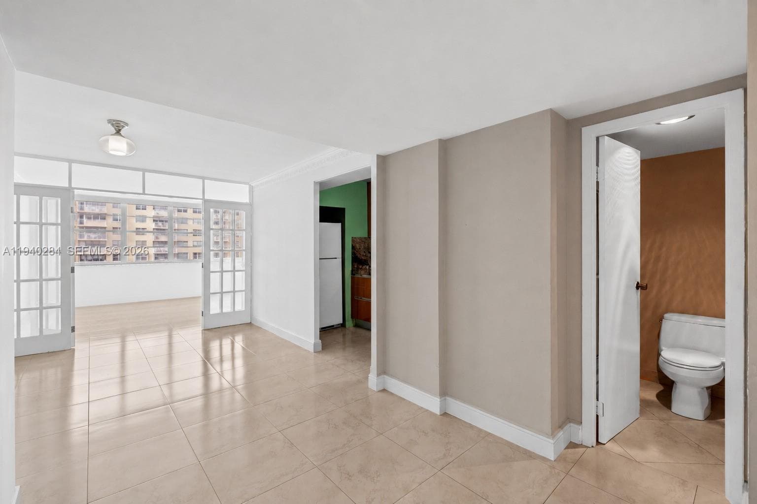 WINSTON TOWERS · #1510 in Sunny Isles Beach - Photo 2
