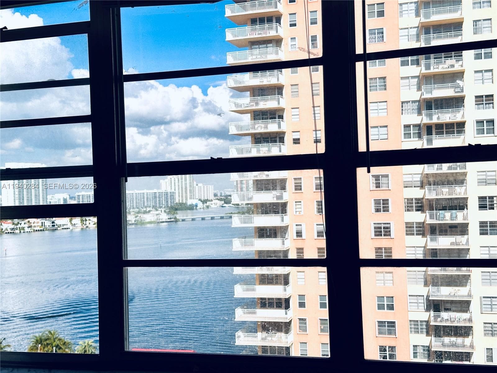 WINSTON TOWERS · #1510 in Sunny Isles Beach - Photo 9