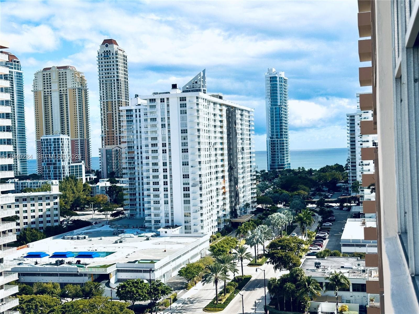 WINSTON TOWERS · #1510 in Sunny Isles Beach - Photo 24