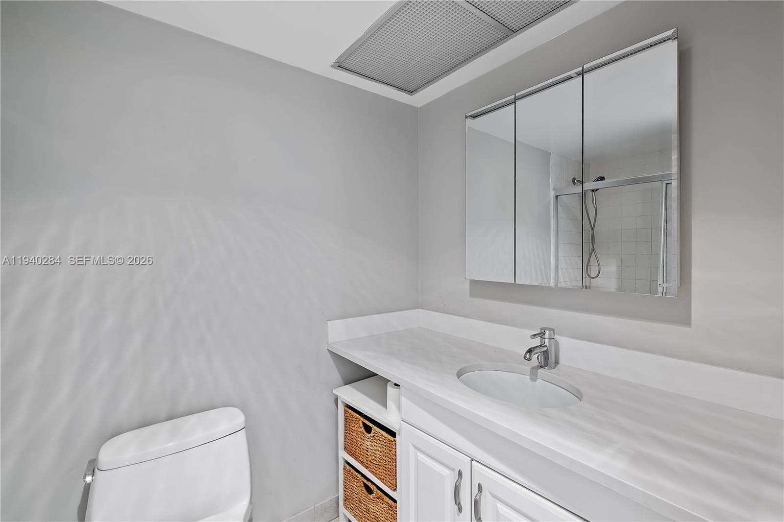 WINSTON TOWERS · #1510 in Sunny Isles Beach - Photo 8