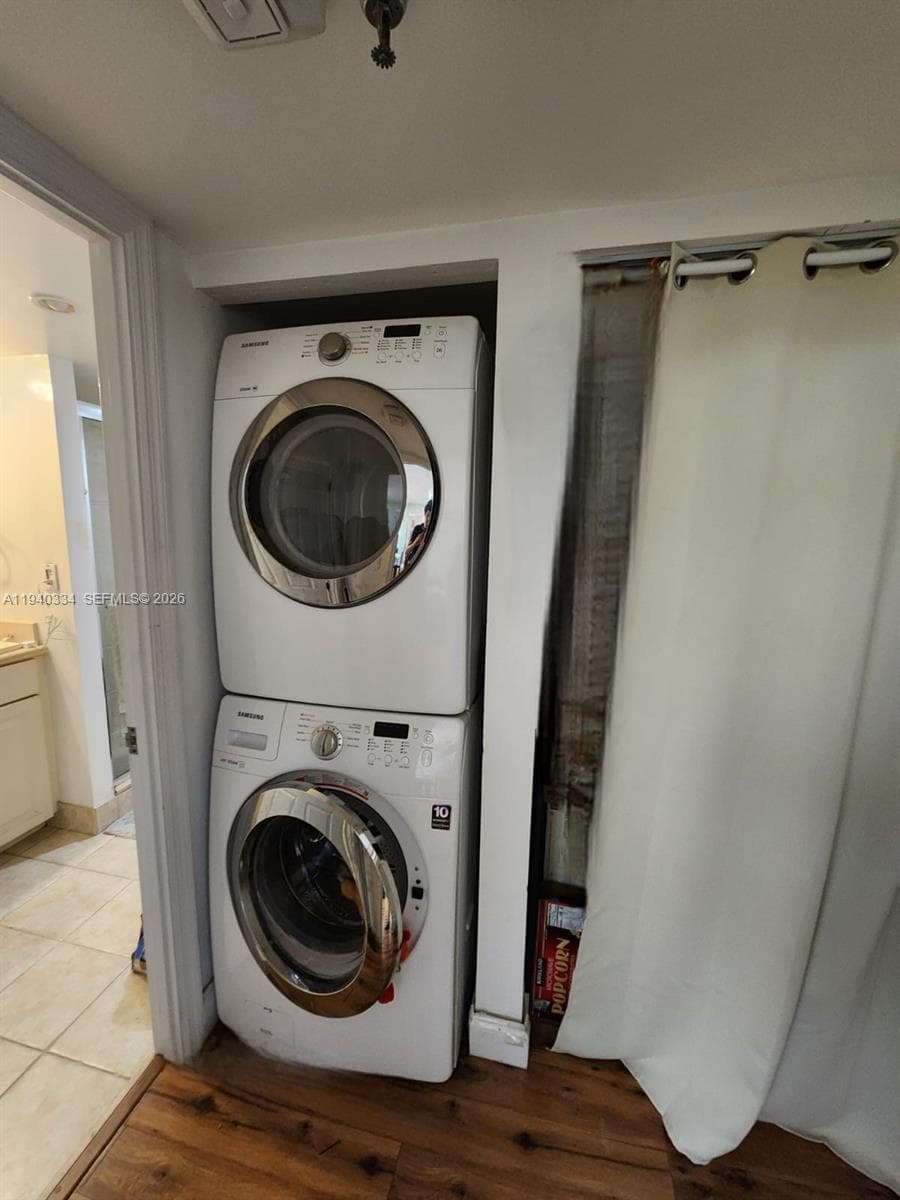WINSTON TOWERS 700 CONDO · #1908 in Sunny Isles Beach - Photo 27