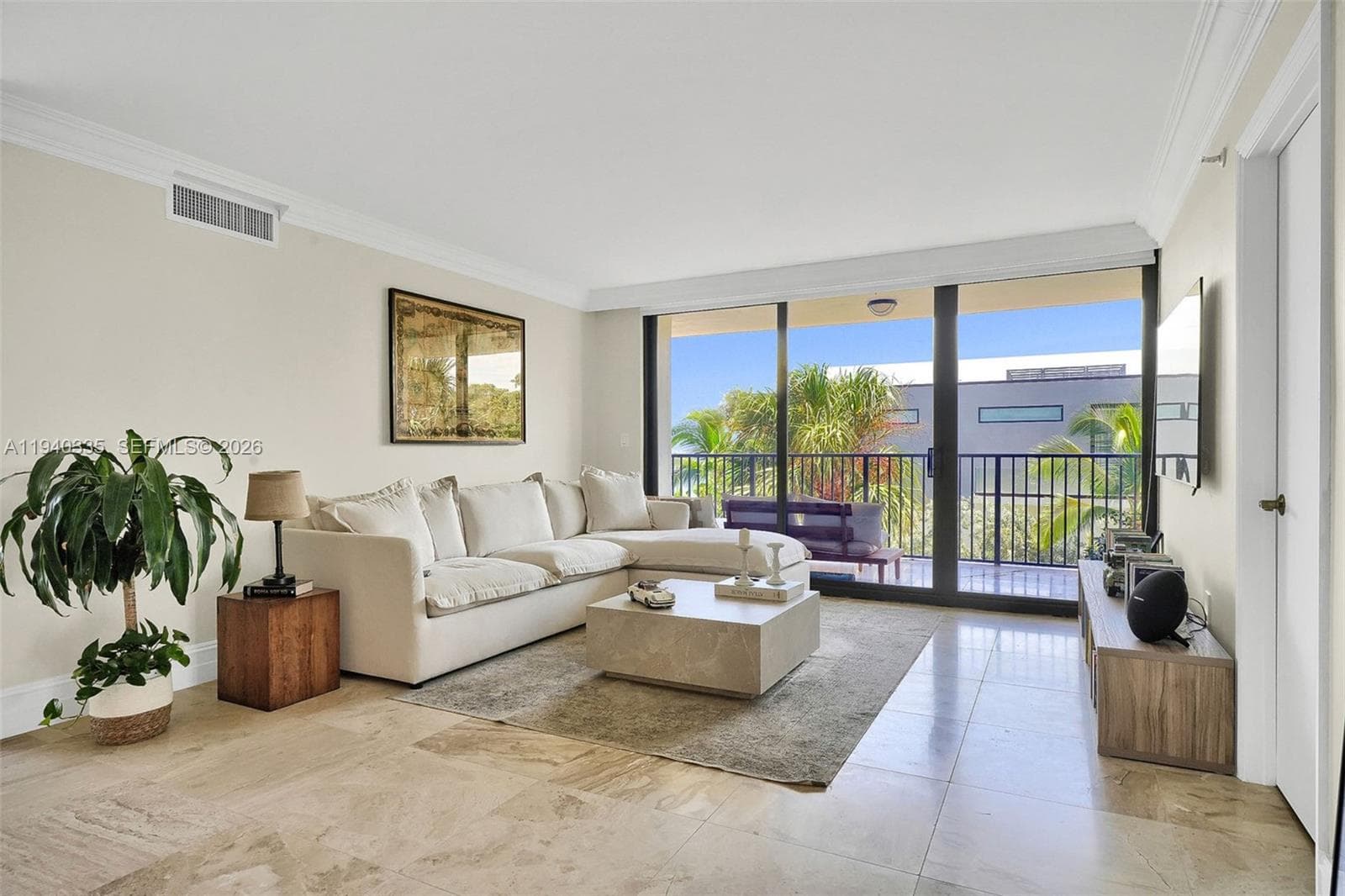 VENETIAN ISLE CONDO · #201 in Miami - Photo 2