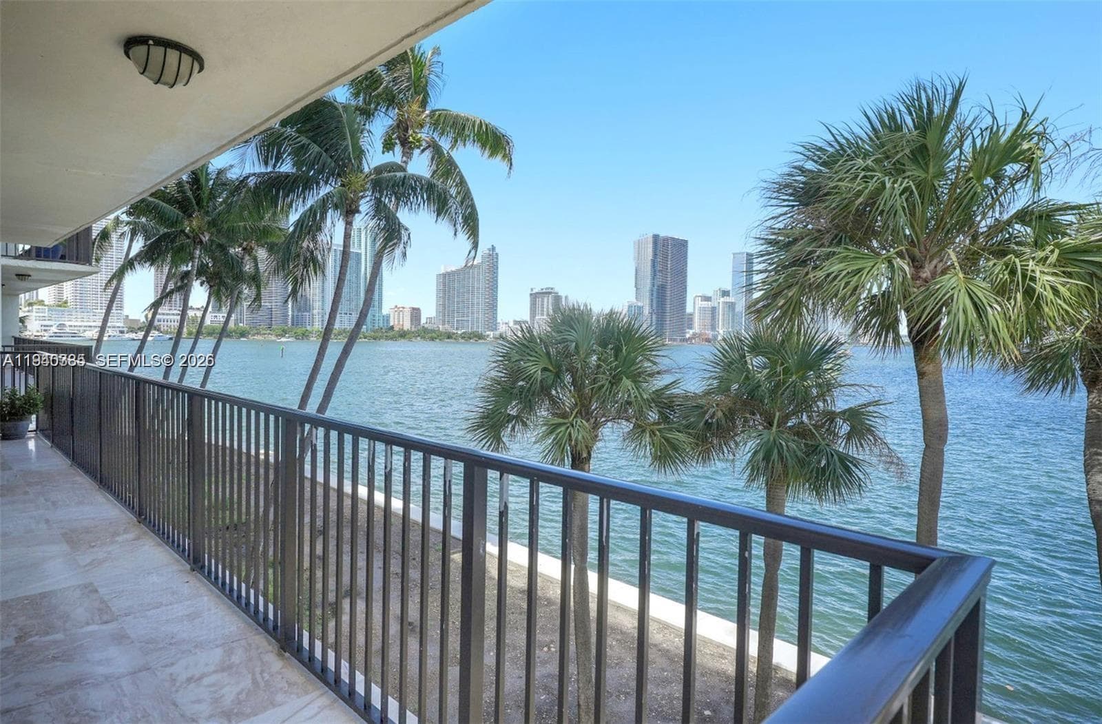 VENETIAN ISLE CONDO · #201 in Miami - Photo 22