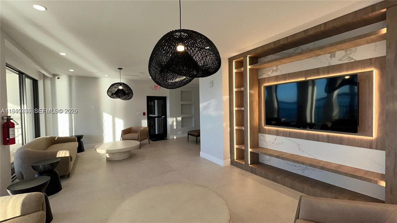 VENETIAN ISLE CONDO · #201 in Miami - Photo 14