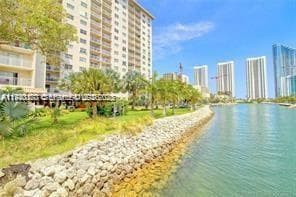 COASTAL TOWERS CONDO · #503 in Sunny Isles Beach - Photo 12