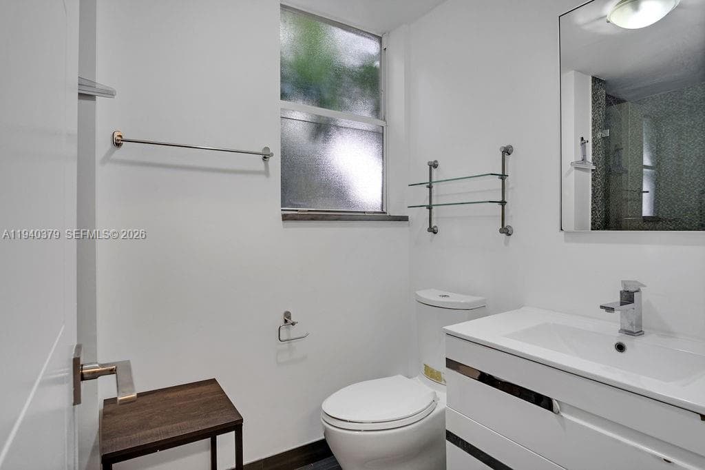 Venetian Villas · #201 in Miami Beach - Photo 9