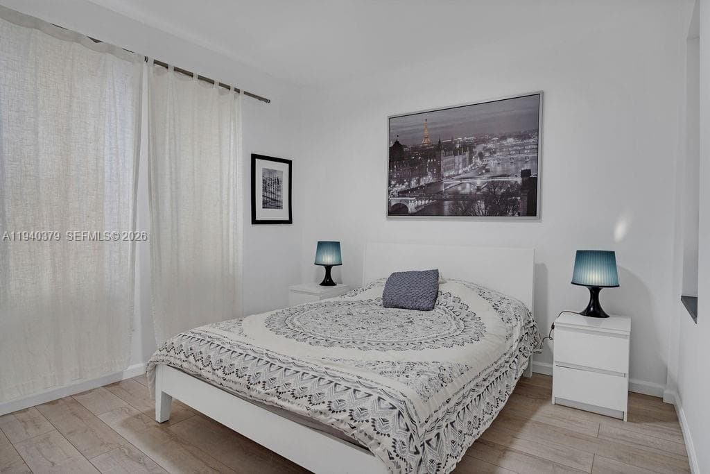 Venetian Villas · #201 in Miami Beach - Photo 18