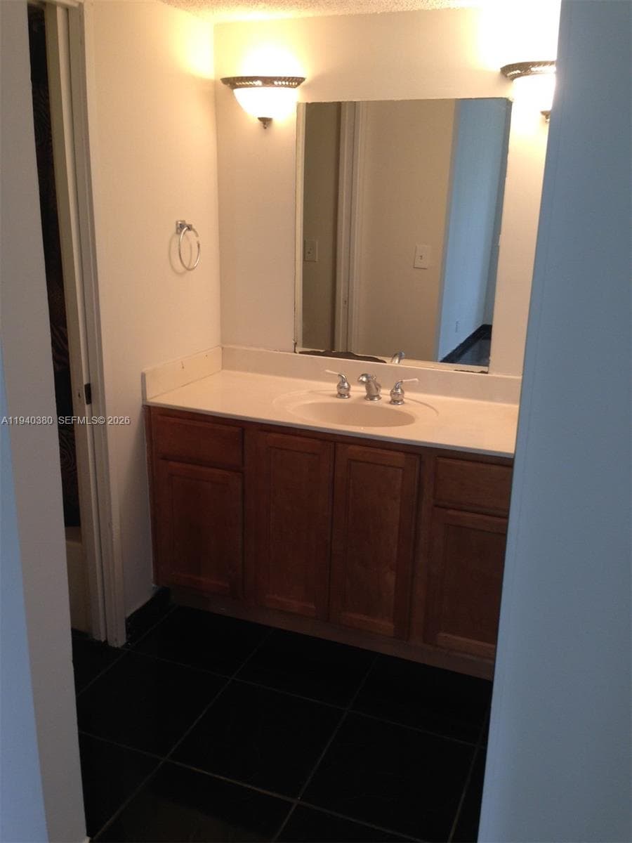 PLAZA OF AMERICAS CONDO P · #514 in Sunny Isles Beach - Photo 11