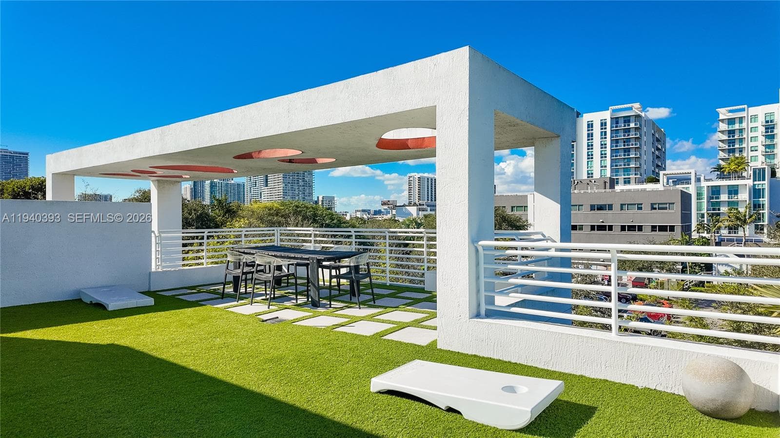 ONE BAY CONDO · #112 in Miami - Photo 2