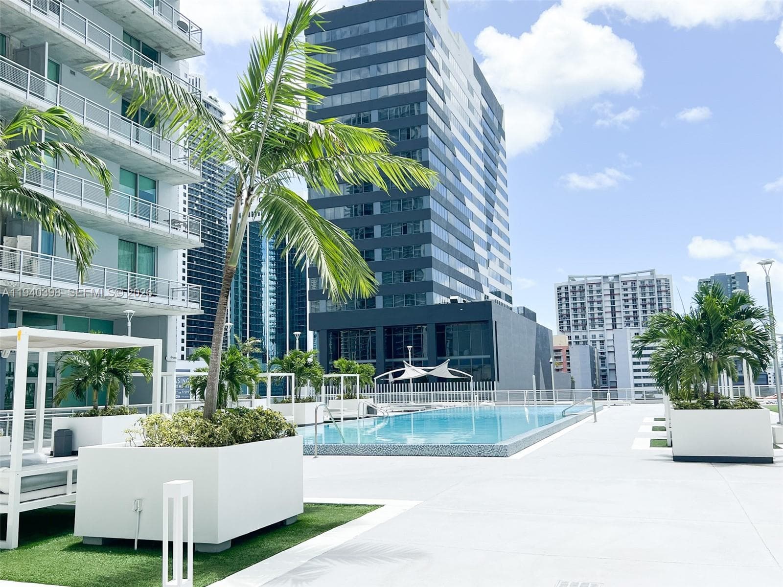 NEO VERTIKA CONDO · #1511 in Miami - Photo 23