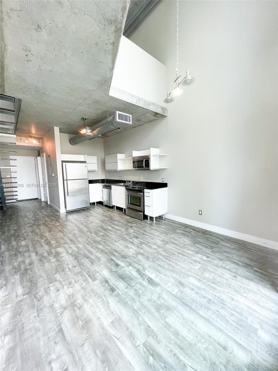 NEO VERTIKA CONDO · #1511 in Miami - Photo 9