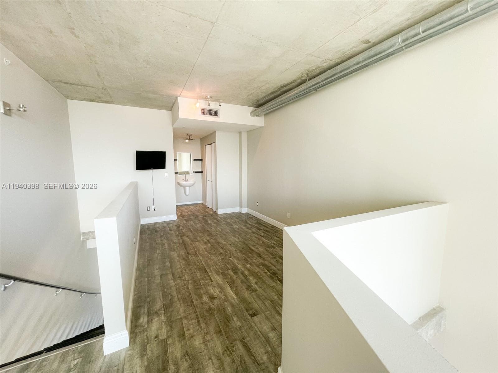 NEO VERTIKA CONDO · #1511 in Miami - Photo 11
