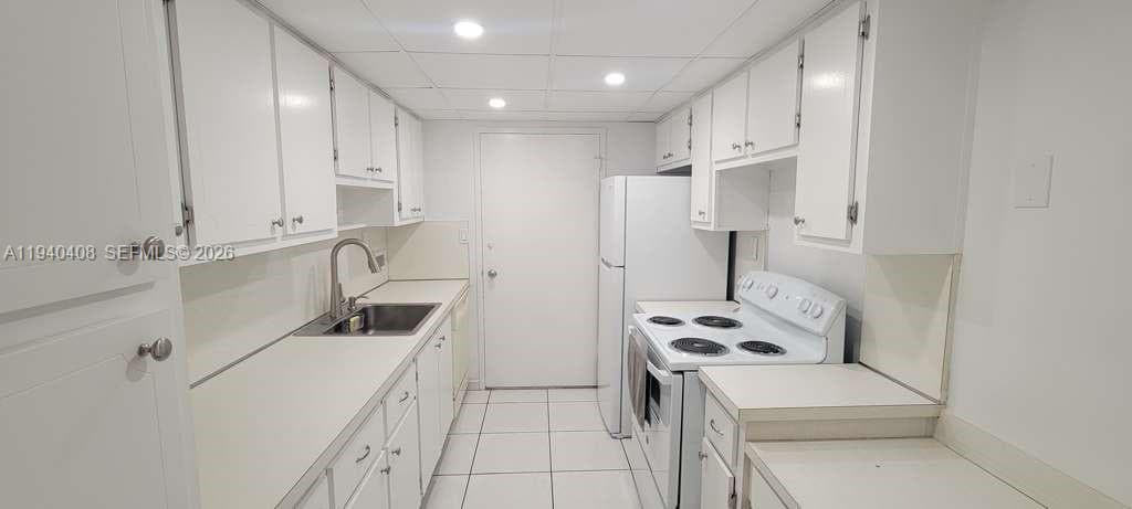 THE CARRIAGE HOUSE CONDO · #214 in Miami Beach - Photo 16
