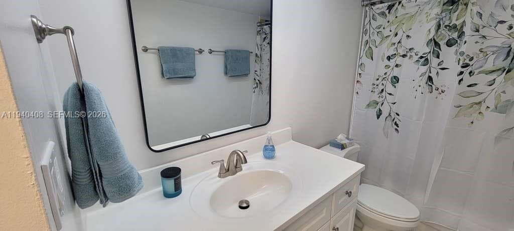 THE CARRIAGE HOUSE CONDO · #214 in Miami Beach - Photo 20
