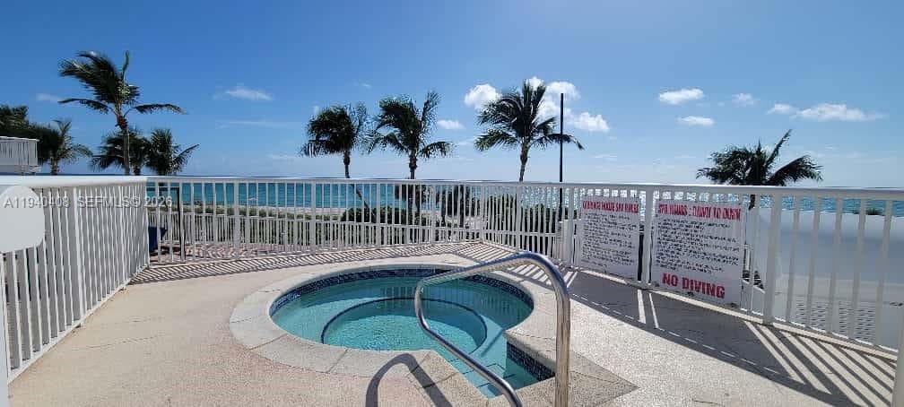 THE CARRIAGE HOUSE CONDO · #214 in Miami Beach - Photo 38