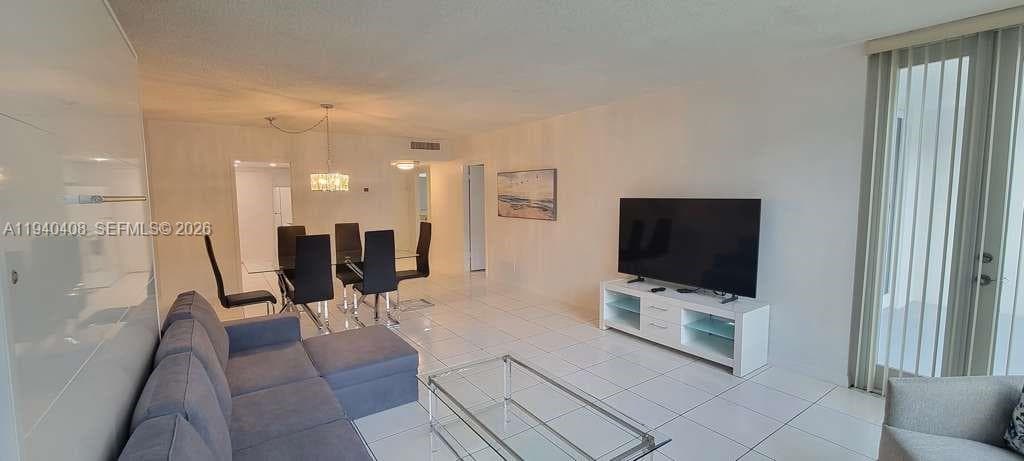 THE CARRIAGE HOUSE CONDO · #214 in Miami Beach - Photo 14