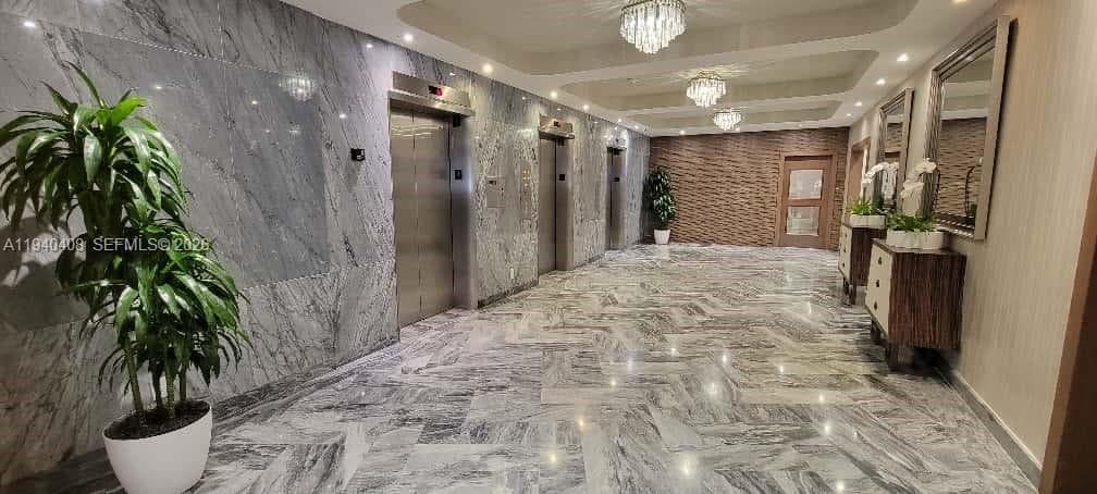 THE CARRIAGE HOUSE CONDO · #214 in Miami Beach - Photo 8