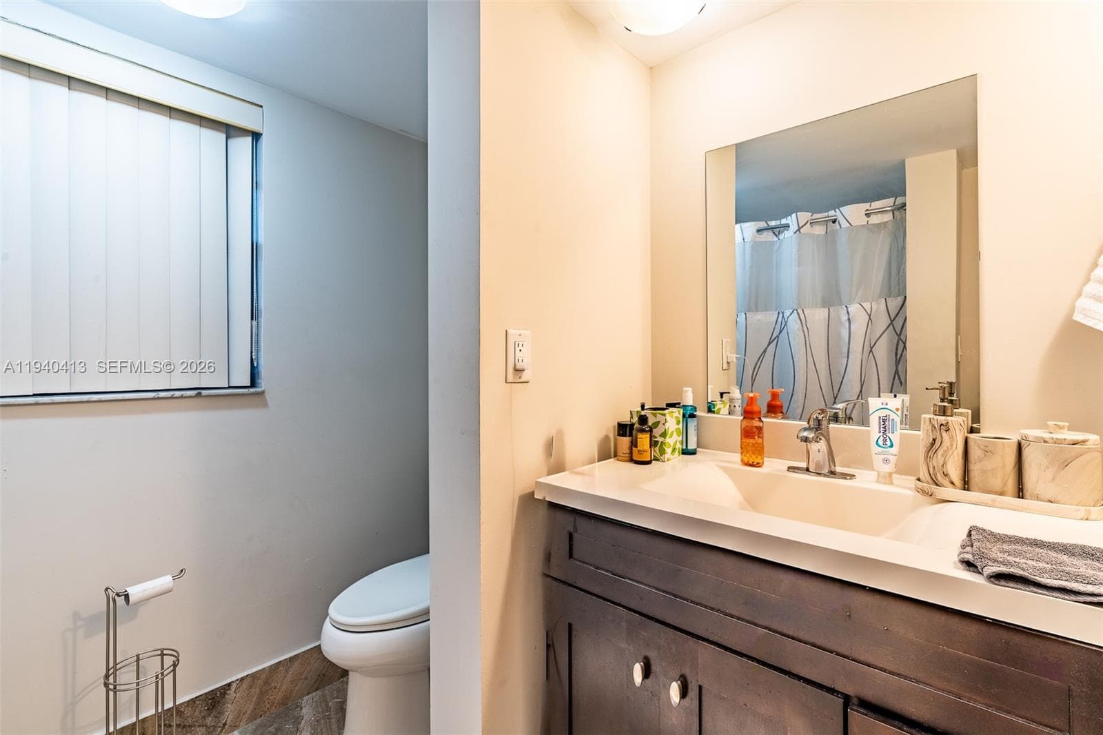 BLUE LAKE APTS CONDO · #505 in Pompano Beach - Photo 8