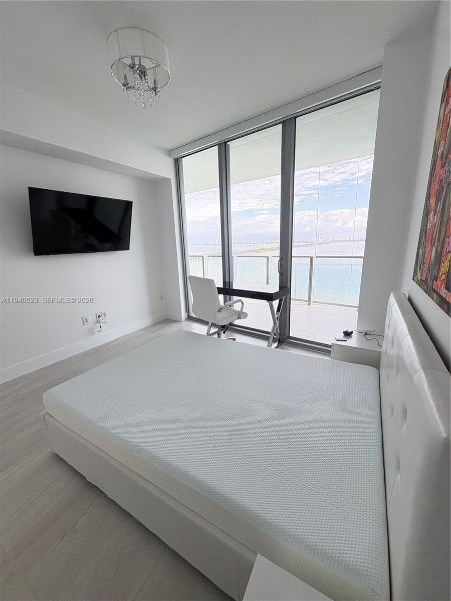 Biscayne Beach · #1905 in Miami - Photo 13