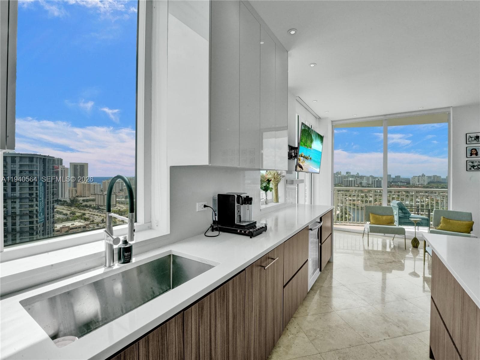 DUO CONDOMINIUM · #PH04E in Hallandale Beach - Photo 2
