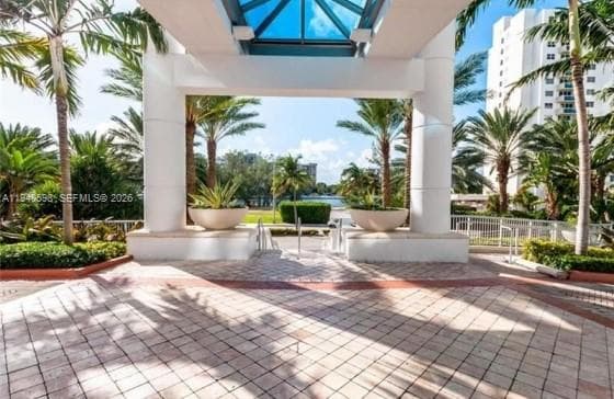 OCEAN PALMS CONDO · #801 in Hollywood - Photo 27