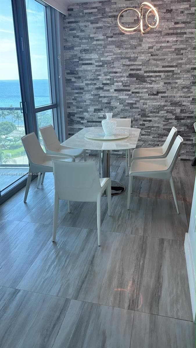 OCEAN PALMS CONDO · #801 in Hollywood - Photo 11