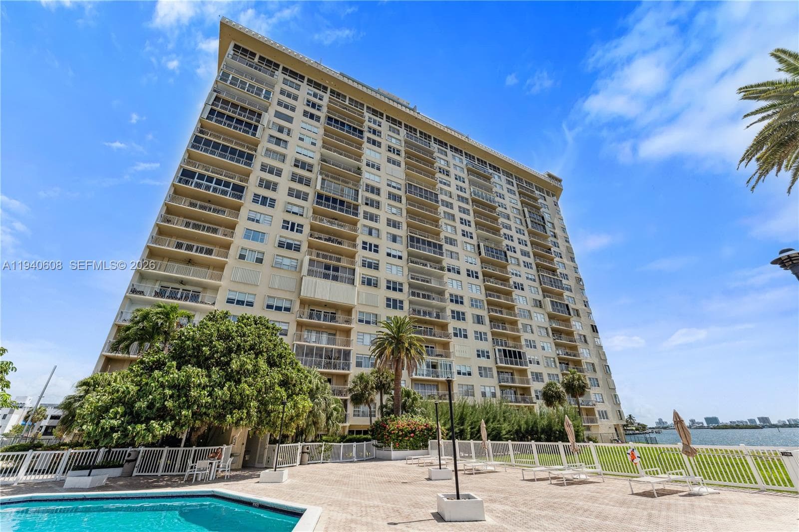 JOCKEY CLUB CONDO · #4H in Miami - Photo 24