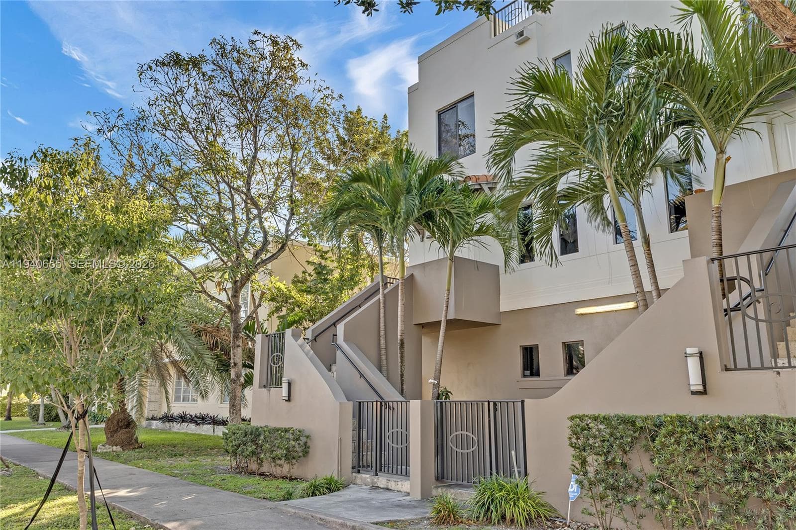 AMALFI IN THE GABLES COND · #4 in Coral Gables - Photo 3