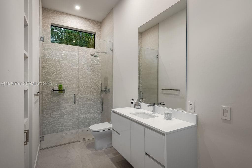 Guest House- Pool Bathroom