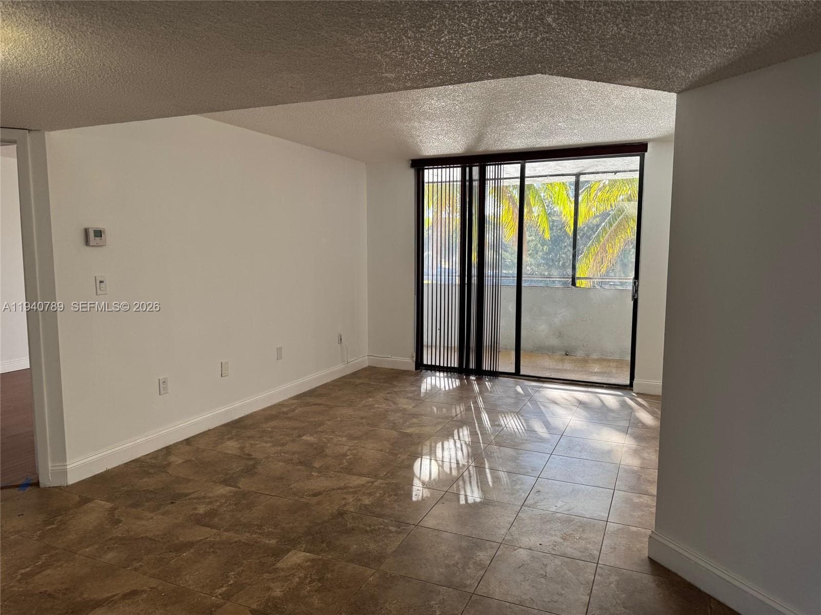 VERABELLA FALLS CONDO · #B-309 in Miami - Photo 6