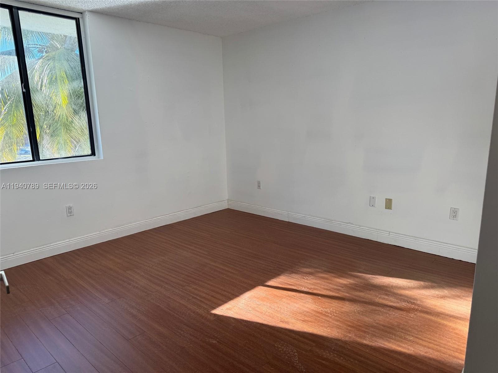 VERABELLA FALLS CONDO · #B-309 in Miami - Photo 16