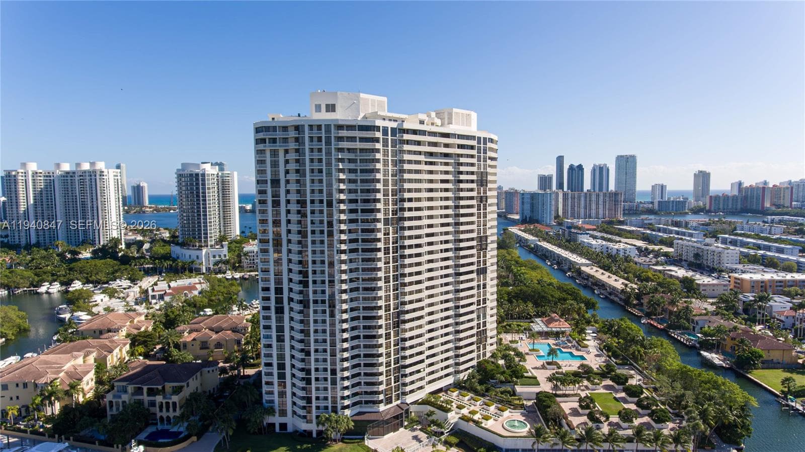 1000 WILLIAMS ISLAND · #2806 in Aventura - Photo 29