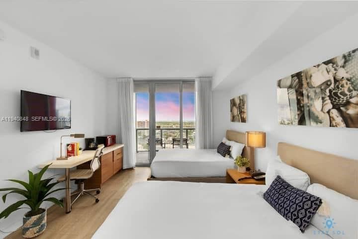 BEACHWALK CONDOMINIUM · #R2006 in Hallandale Beach - Photo 11