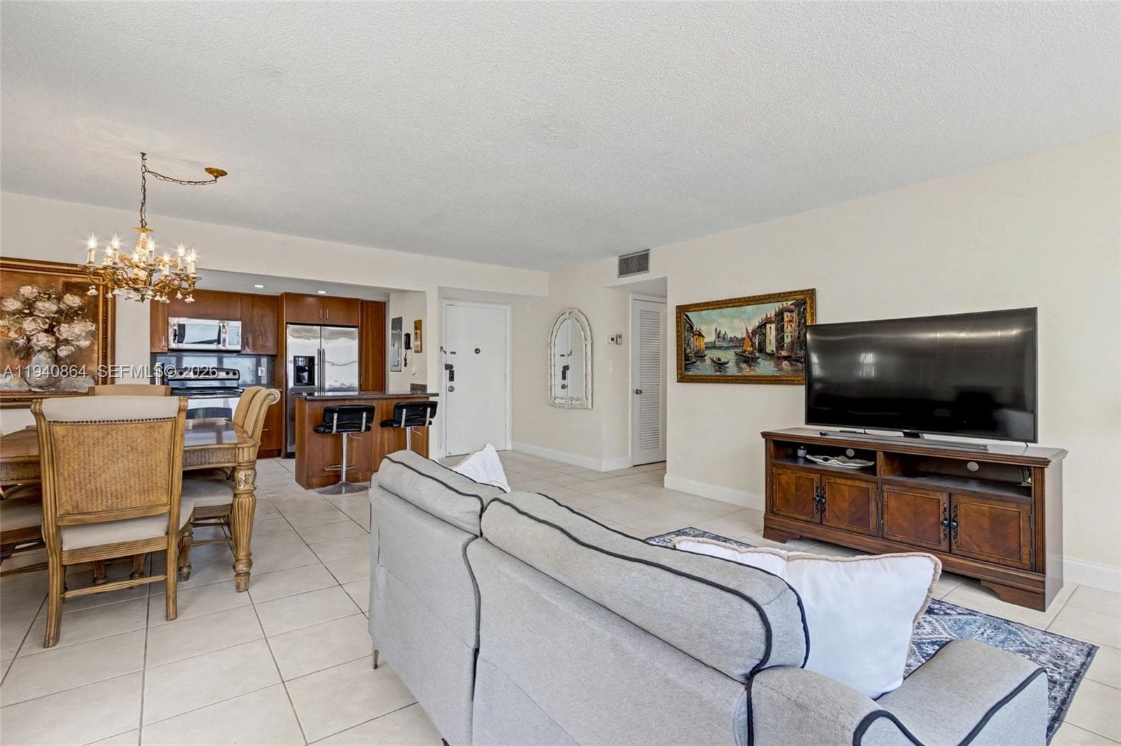 Imperial Towers · #609 in Hallandale Beach - Photo 12