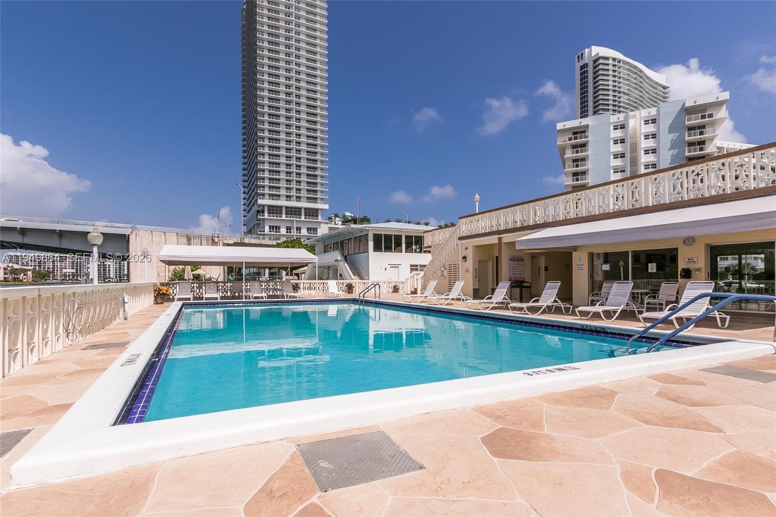 Imperial Towers · #609 in Hallandale Beach - Photo 3