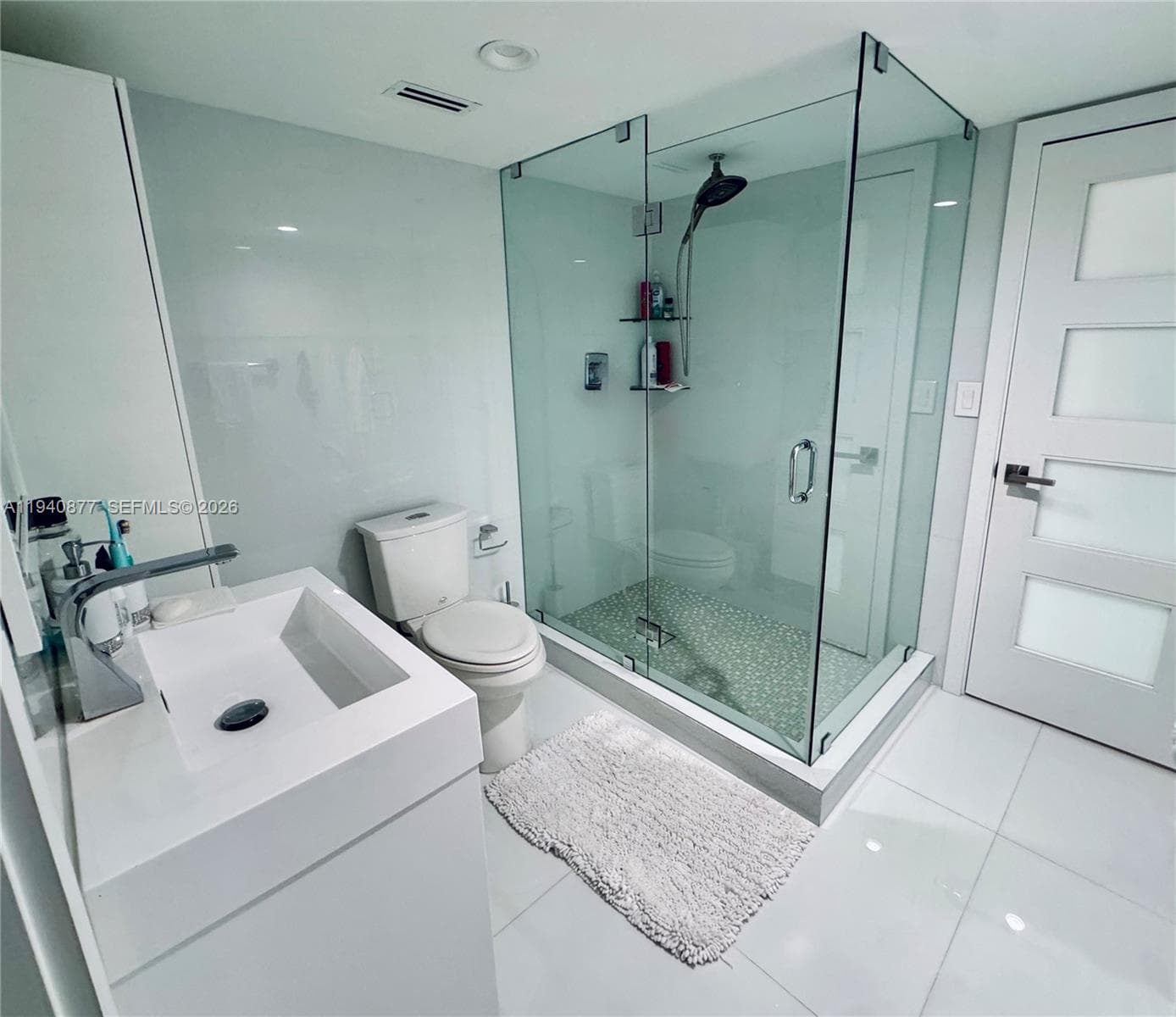 MALAGA TOWERS · #2C in Hallandale Beach - Photo 16
