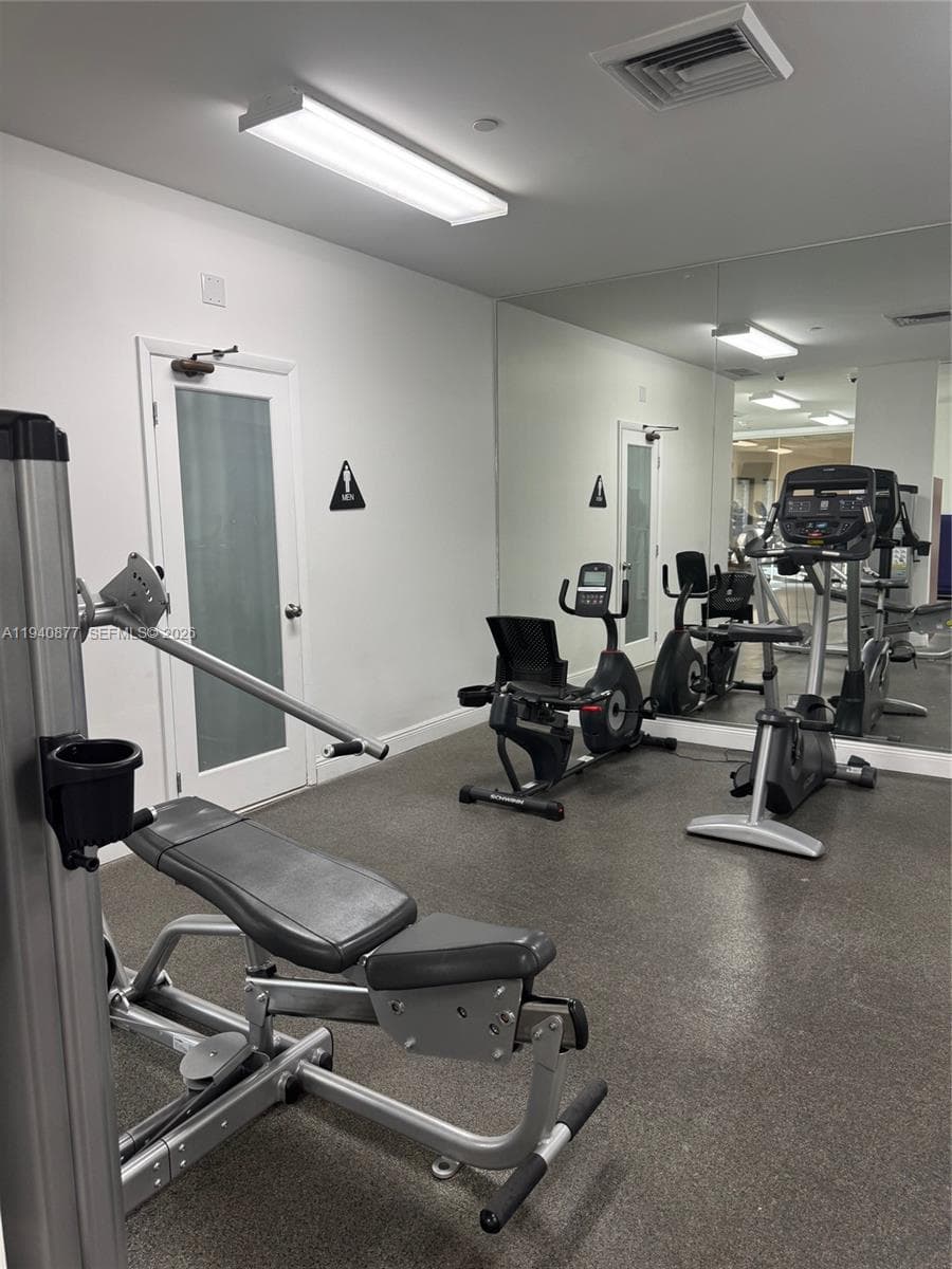 MALAGA TOWERS · #2C in Hallandale Beach - Photo 40