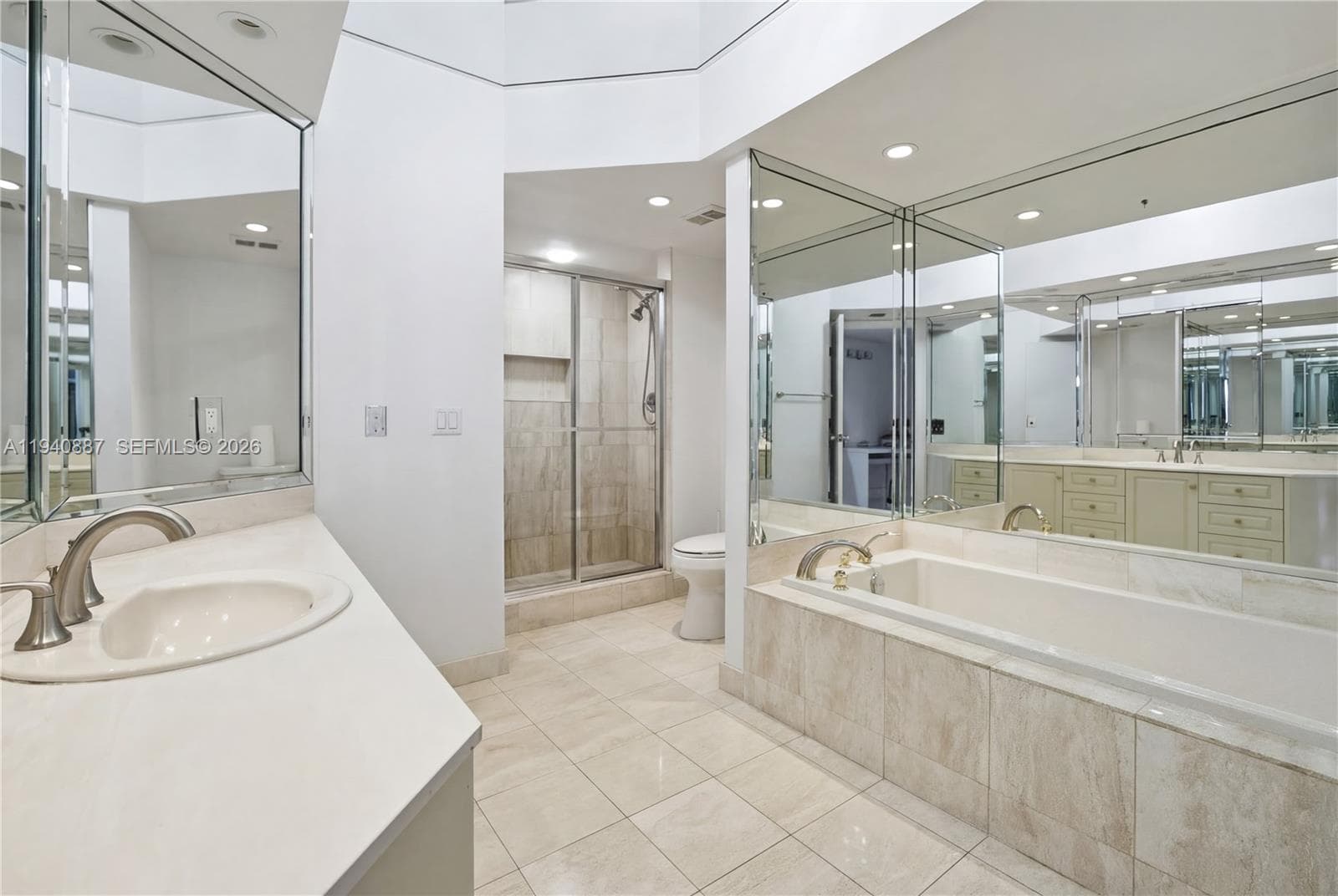 1000 ISL BLVD WILLIAMS IS · #2806 in Aventura - Photo 19