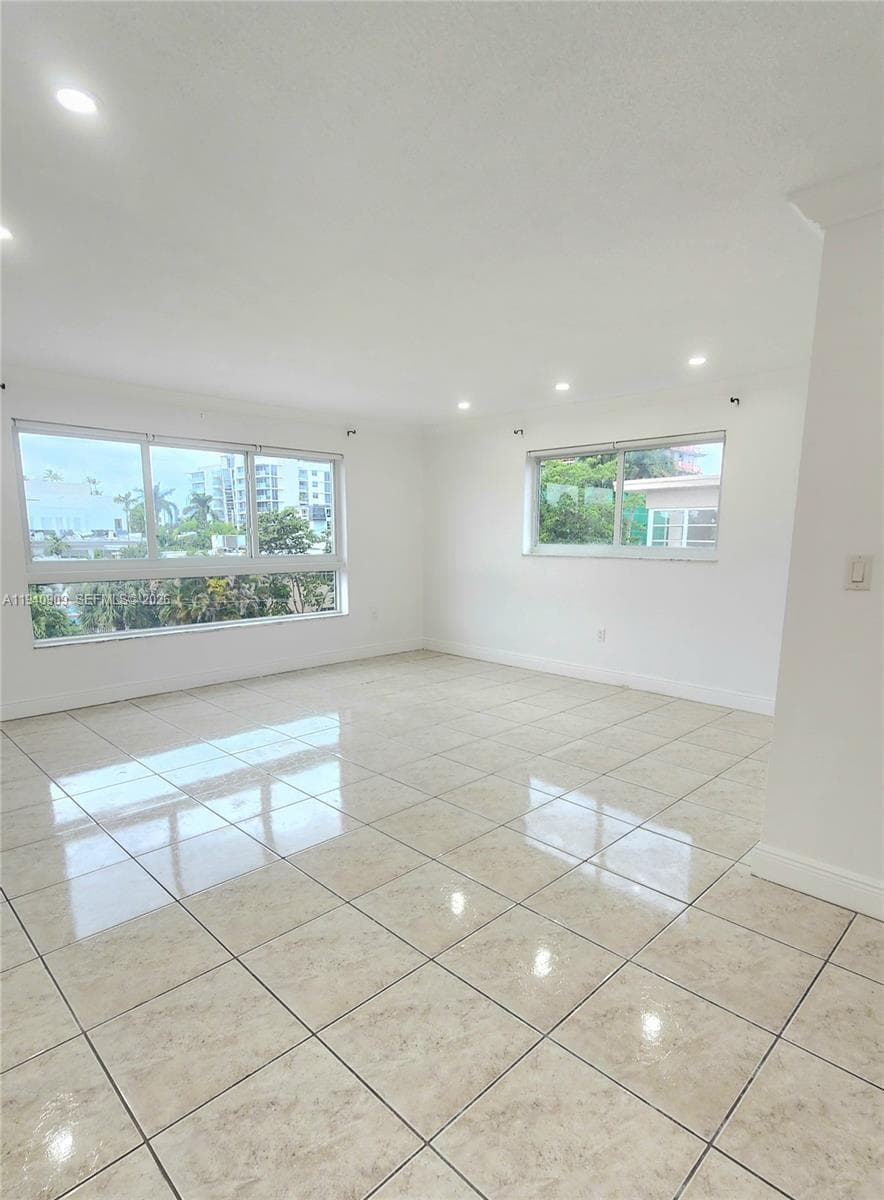 CHATILLON HALL CONDOMINIU · #301 in Bay Harbor Islands - Photo 2