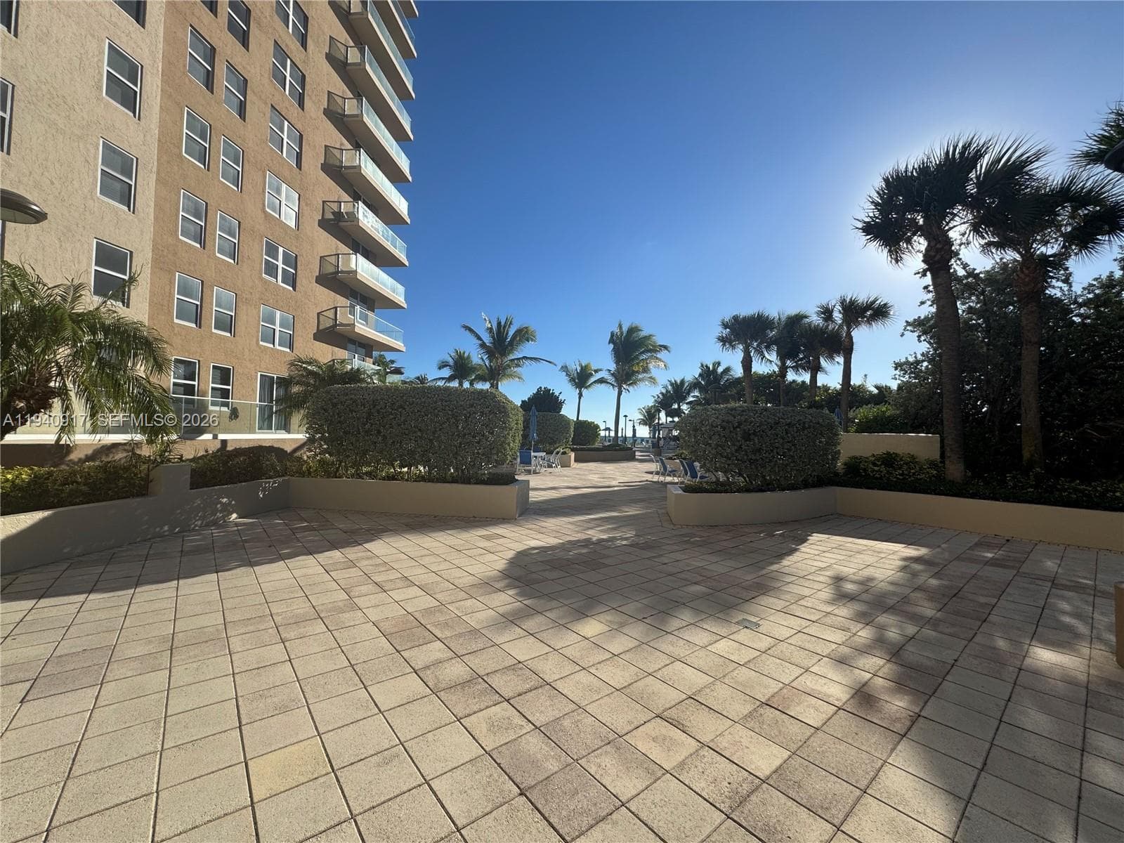 MALAGA TOWERS · #6A in Hallandale Beach - Photo 39