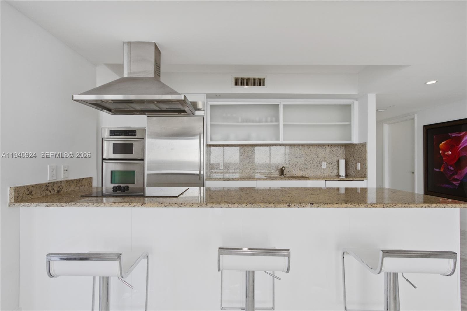 Beach Club Three Condo · #PH4404 in Hallandale Beach - Photo 2